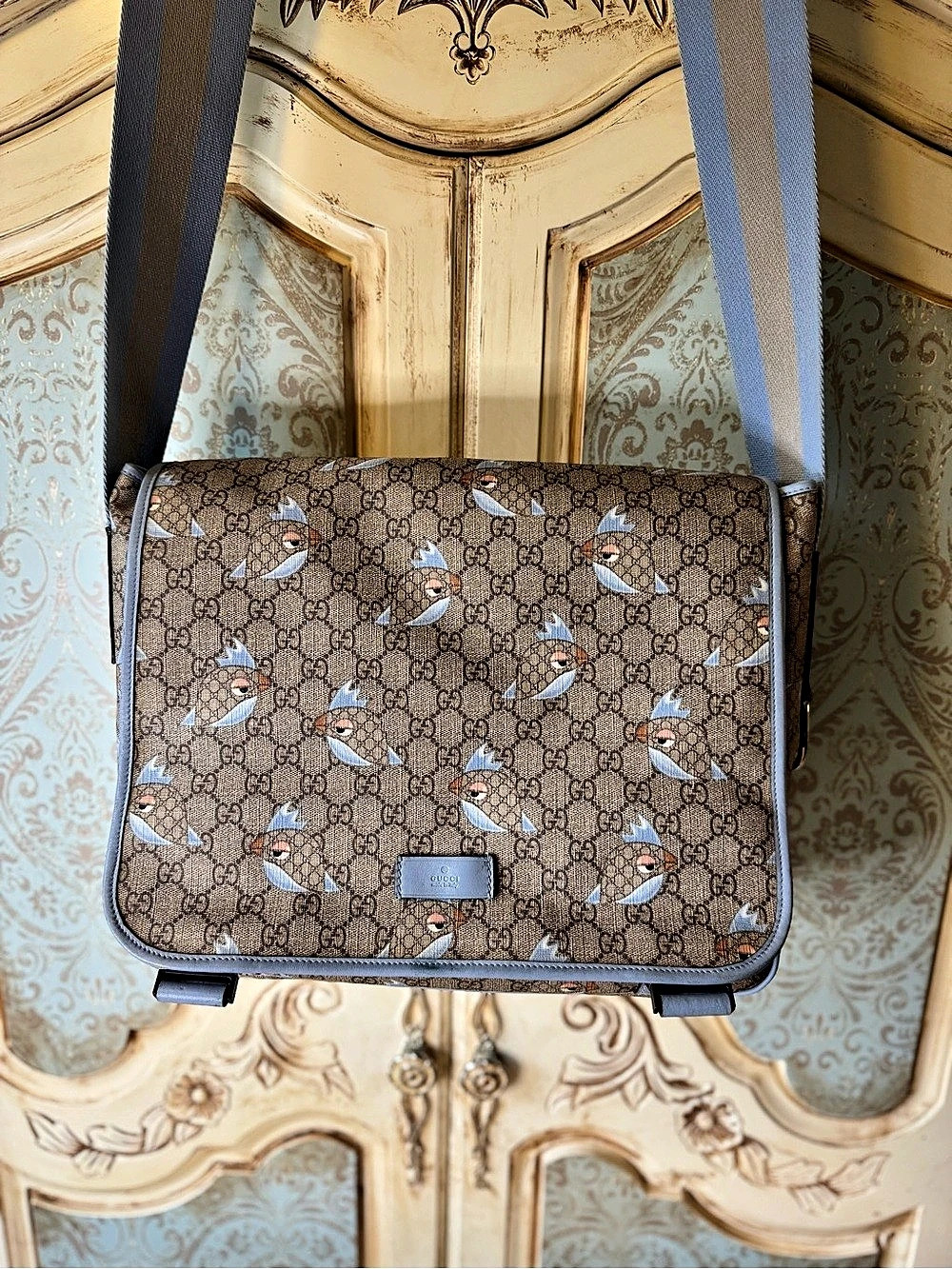 Gucci Tian GG Supreme Small Messenger Bag Brown & Blue - Picture 3 of 14